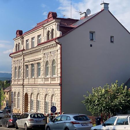 Apartman V Lesni Jablonec nad Nisou Exterior foto